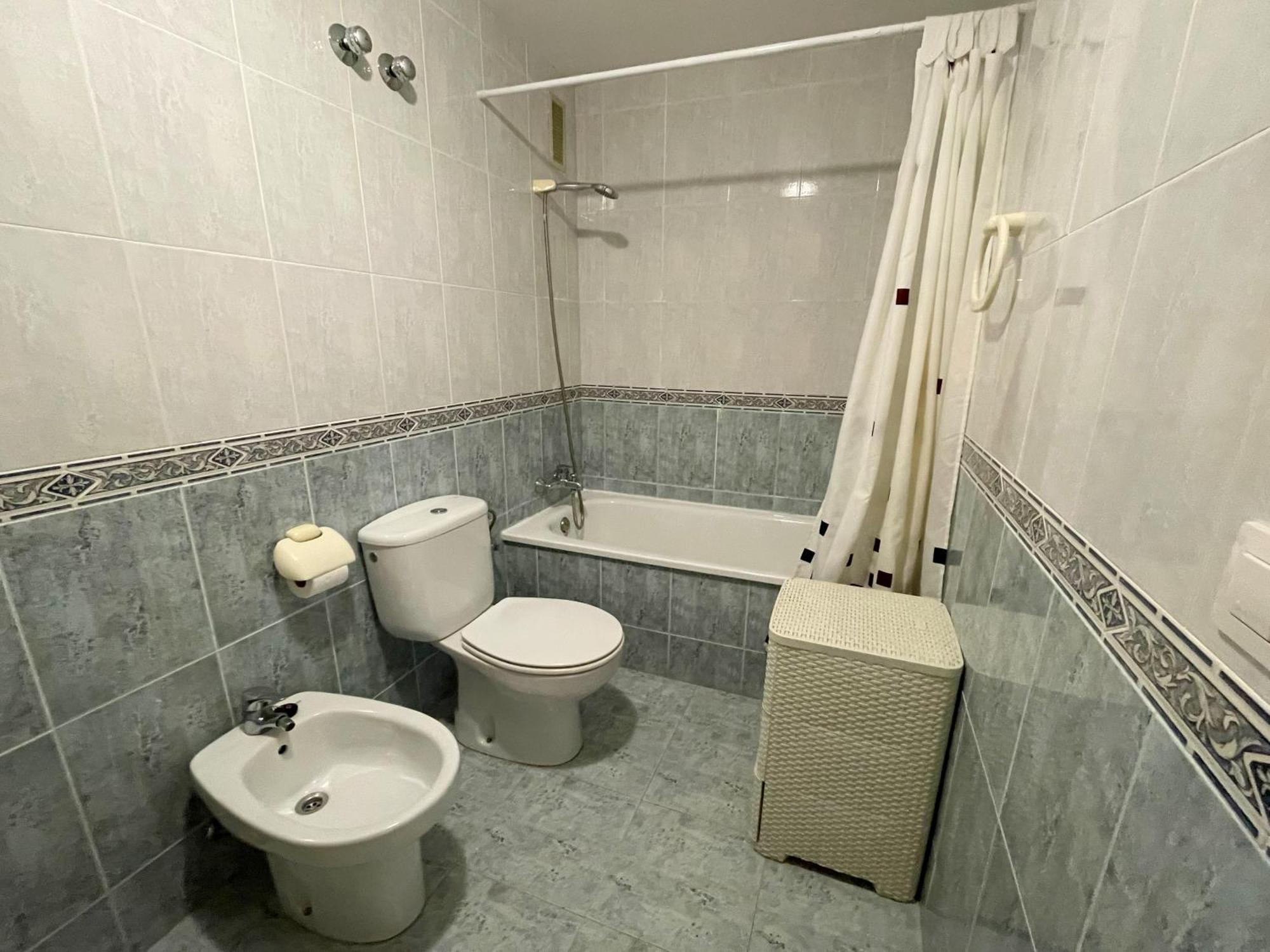 Apartamentos Estacion Oropesa 3000 奥罗佩萨德尔马 外观 照片